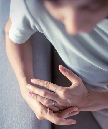 anxiety, burnout, overthinking, or emotional shutdown. For couples, it often appears as recurring conflict, resentment, defensiveness, or feeling disconnected from each other.